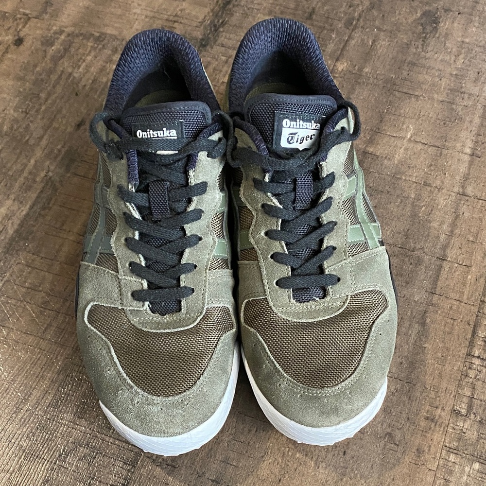 Onitsuka Tiger Green and Black Sneakers